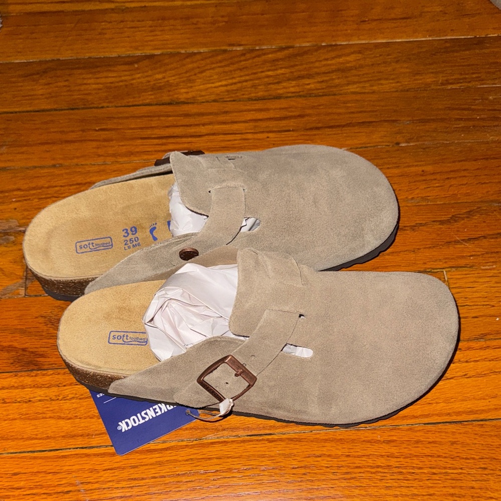 Birkenstock women’s Suede Loafers - Olive - Picture 5 of 6